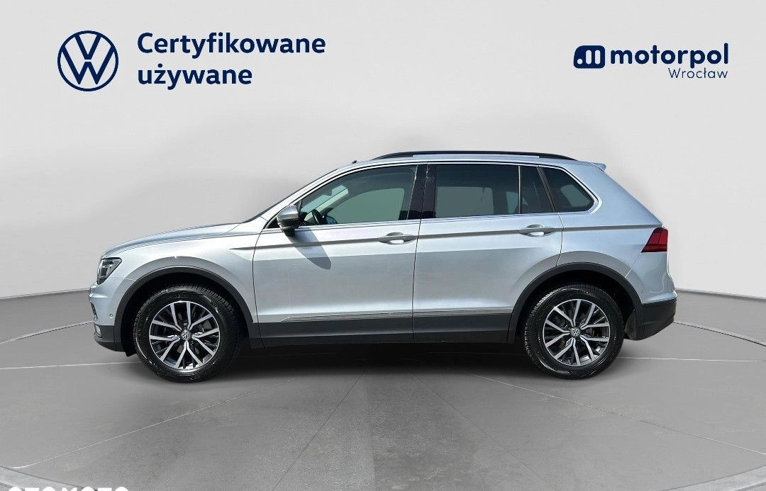 Volkswagen Tiguan cena 116900 przebieg: 51588, rok produkcji 2020 z Brodnica małe 781